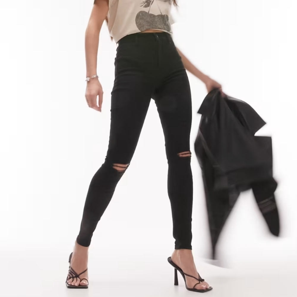 Nwt! JustFab High Waist Distressed Skinny Jeans